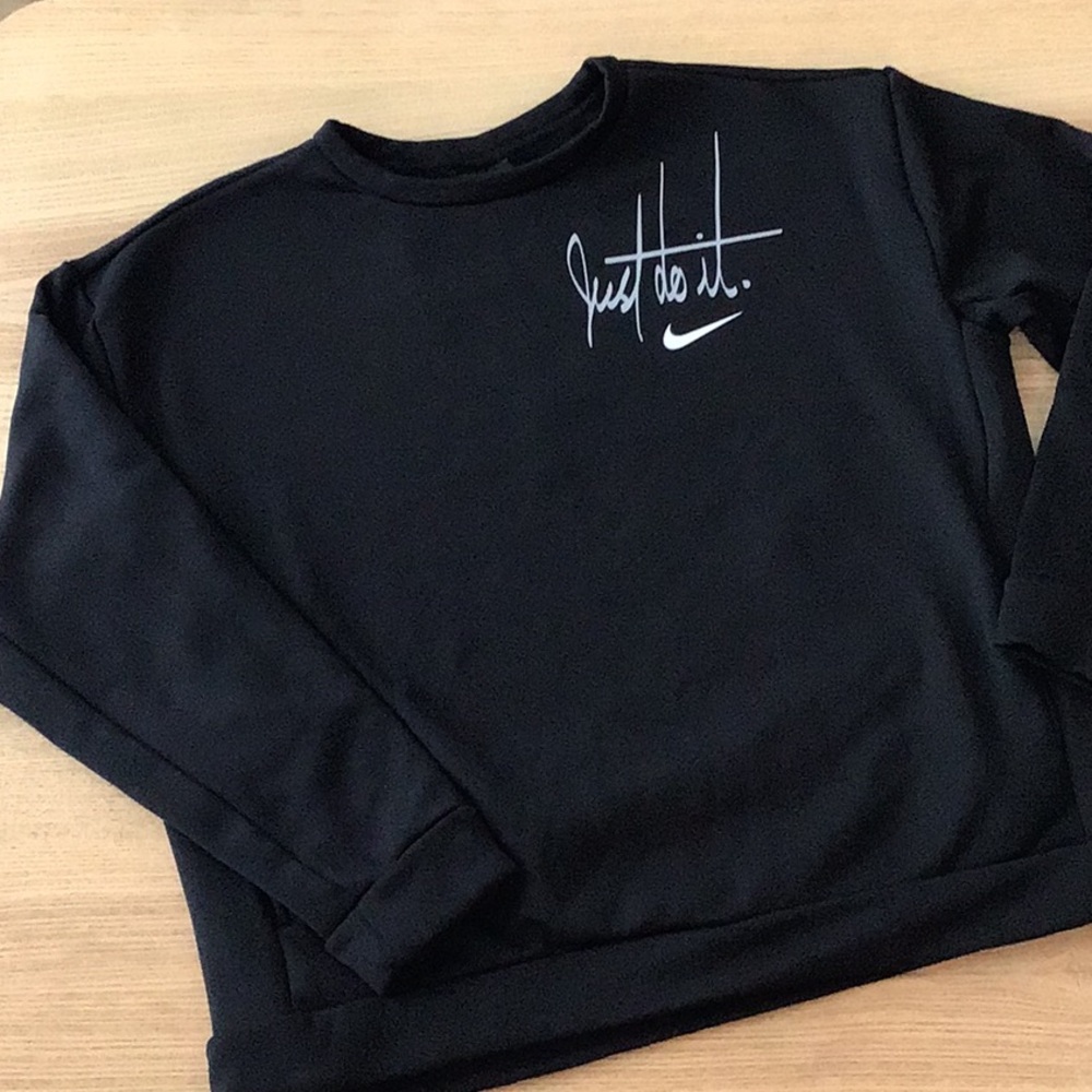 Nike black sweatshirt